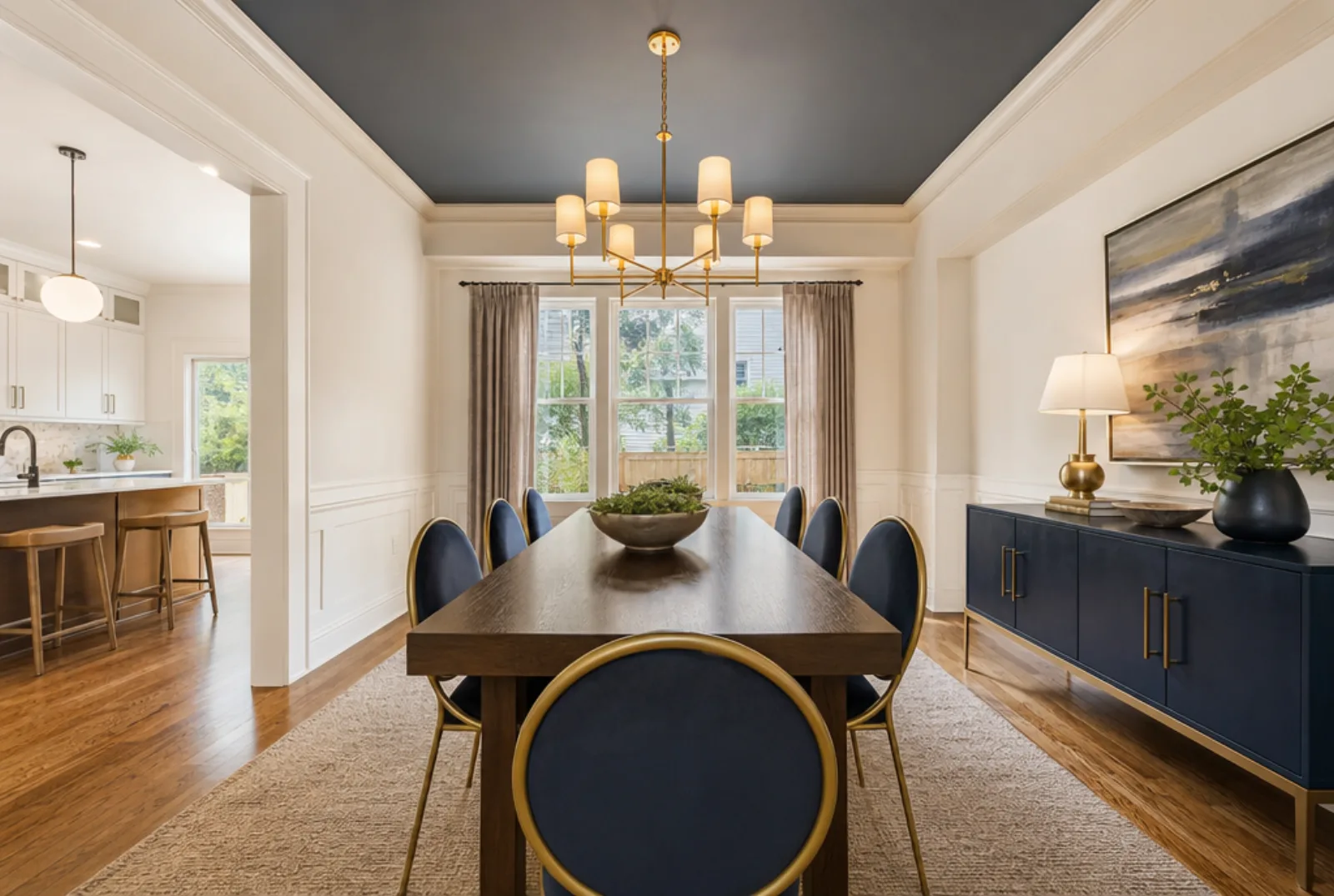 Staged home in Sandy Springs, Metro Atlanta